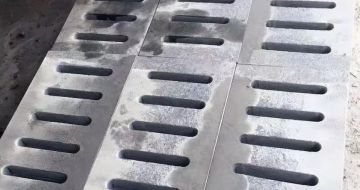 玉林 芝麻灰石材沟盖板