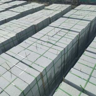 玉林 芝麻白1.8公分火烧300*600地铺，清仓大甩卖