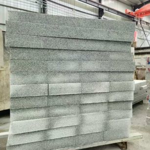 玉林 芝麻白10公分300*600广场地铺，A料定制，尺寸标准，厚薄均匀