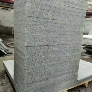 玉林 花岗岩 地铺成品300*600，尺寸标准、厚薄均匀