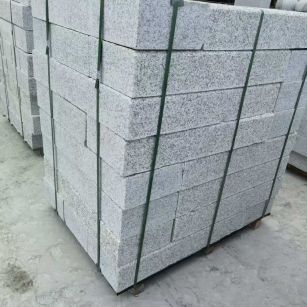 玉林 芙蓉白火烧两面路沿石