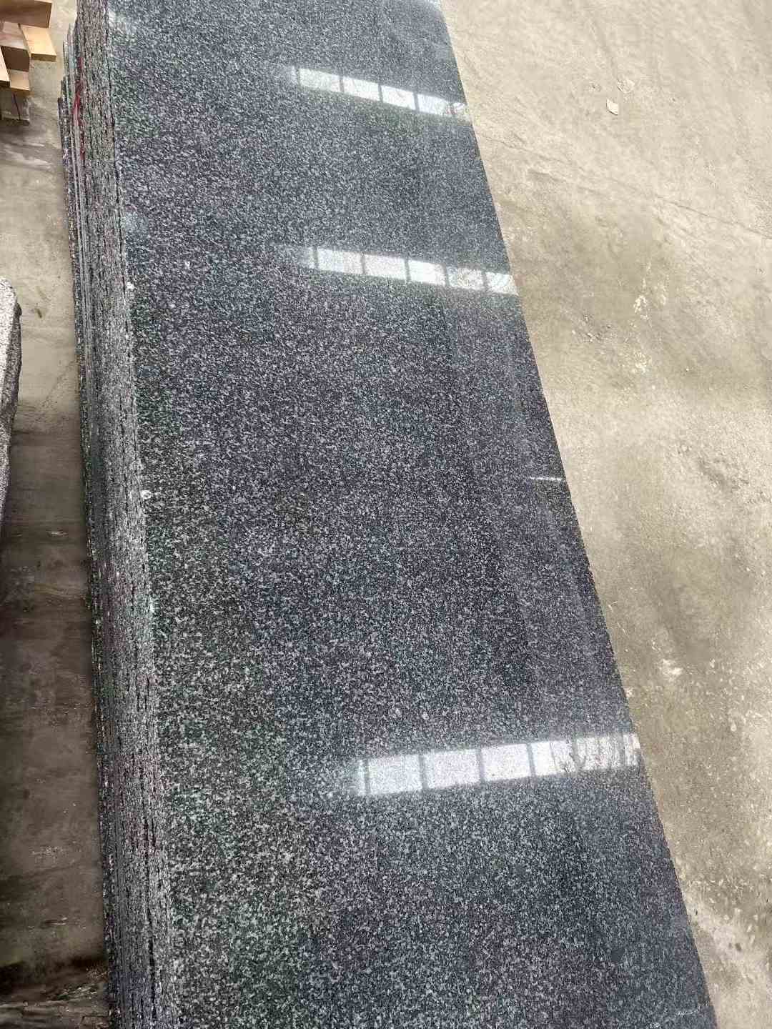 玉林 芝麻黑光面
