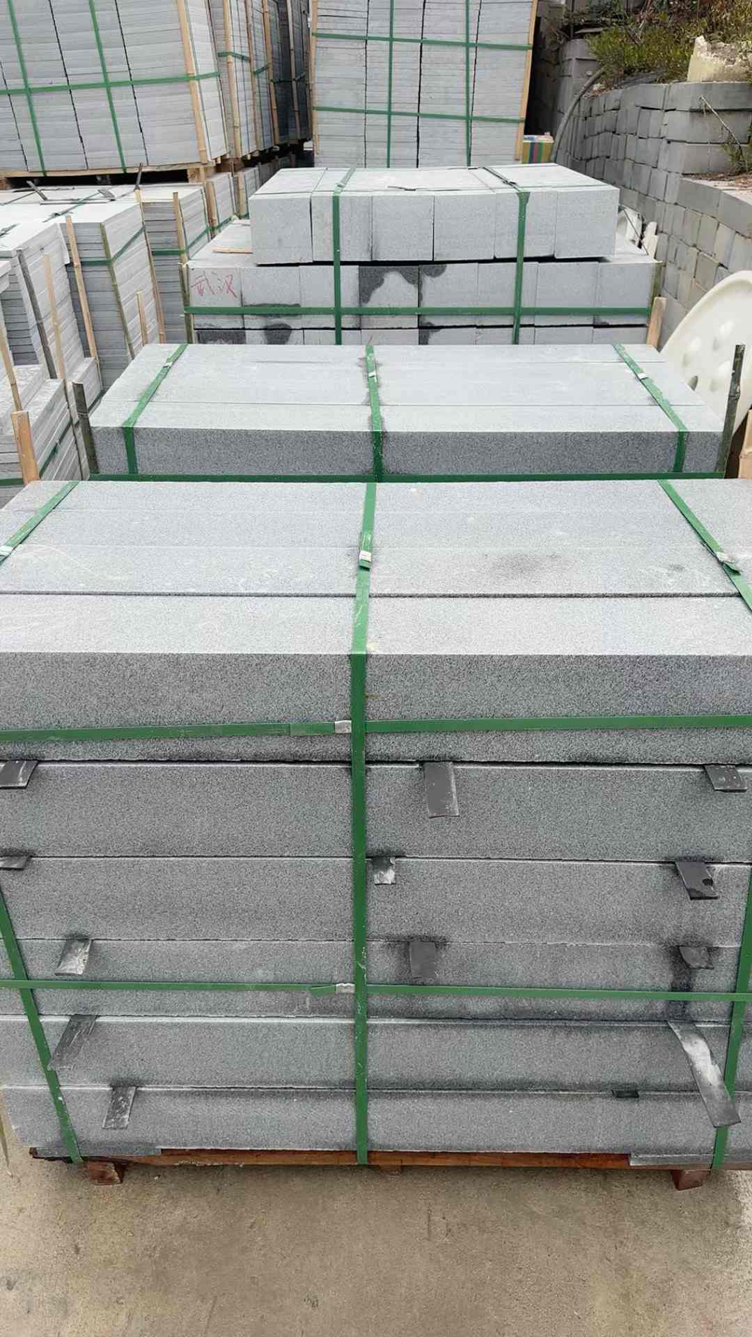 玉林 芝麻灰机切面栏杆