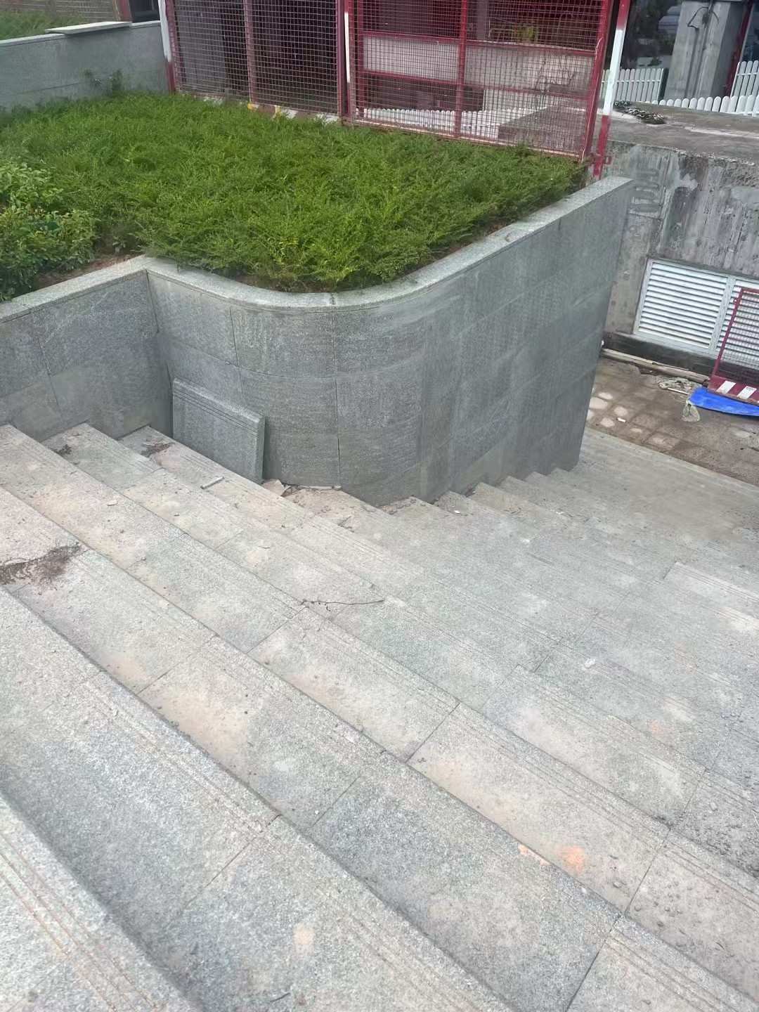 玉林 芝麻黑火烧面铺装案例