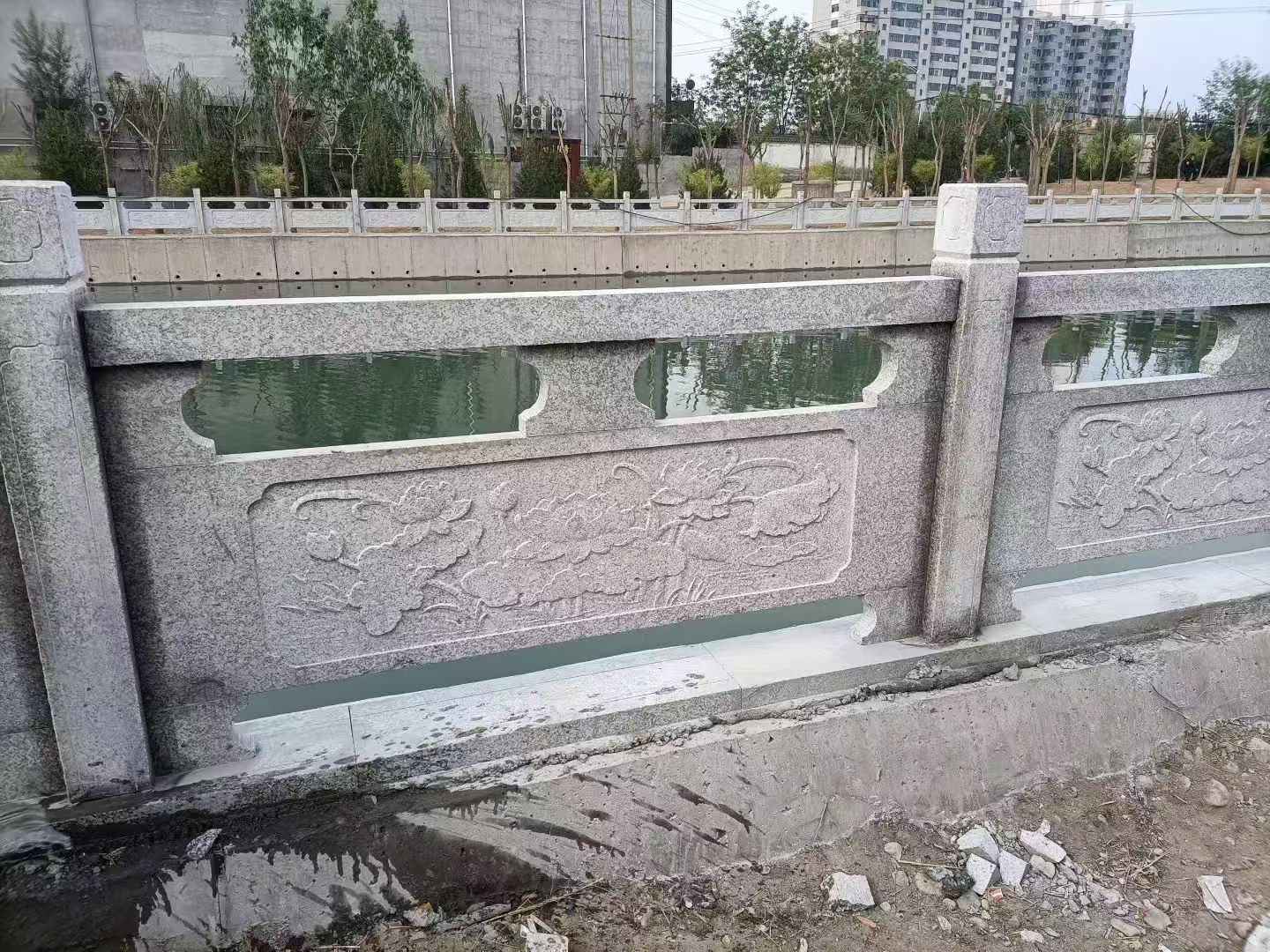 玉林 芙蓉白大花桥梁、河道，石材栏杆、围栏、护栏