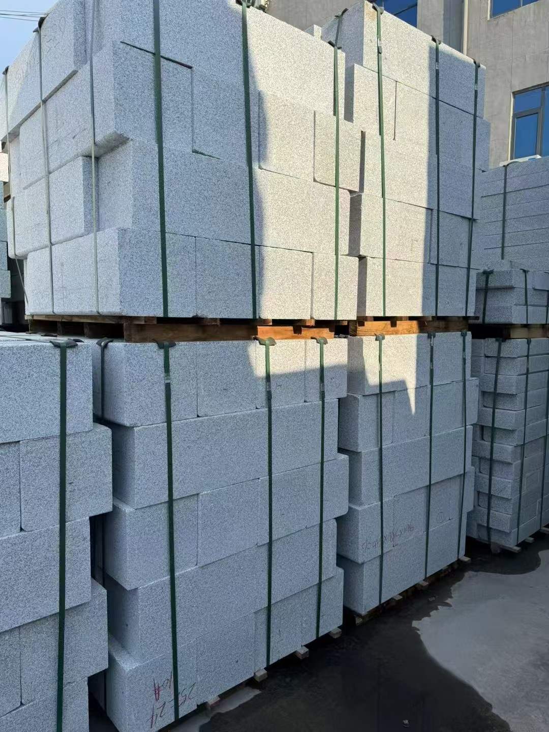 玉林 芝麻白路沿石