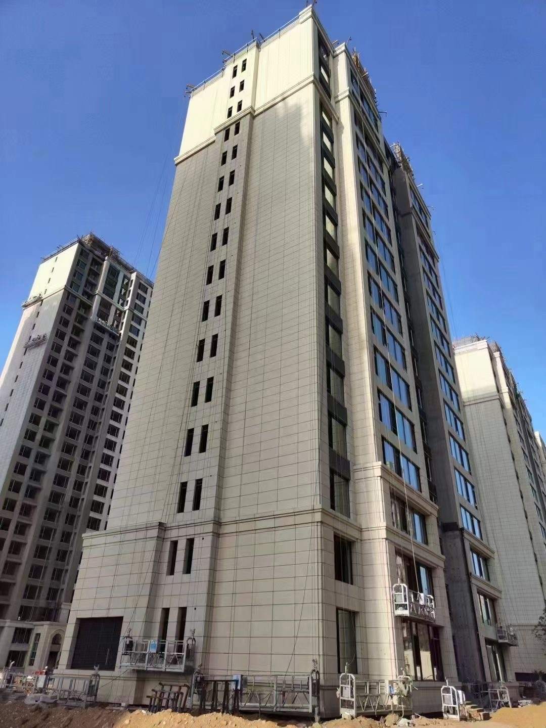 玉林黄金麻高端小区，外墙干挂